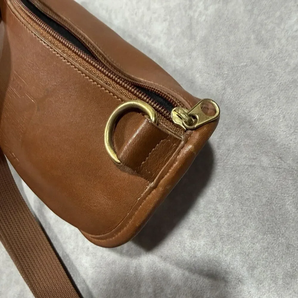 Coach USA 1996 Olympic Commemorative Leather Fanny Pack Waist Pouch Bag Brown